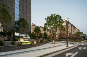 Отель Somerset Jeju Shinhwa World  Согвипхо